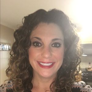 Meet your Posher, Kellie